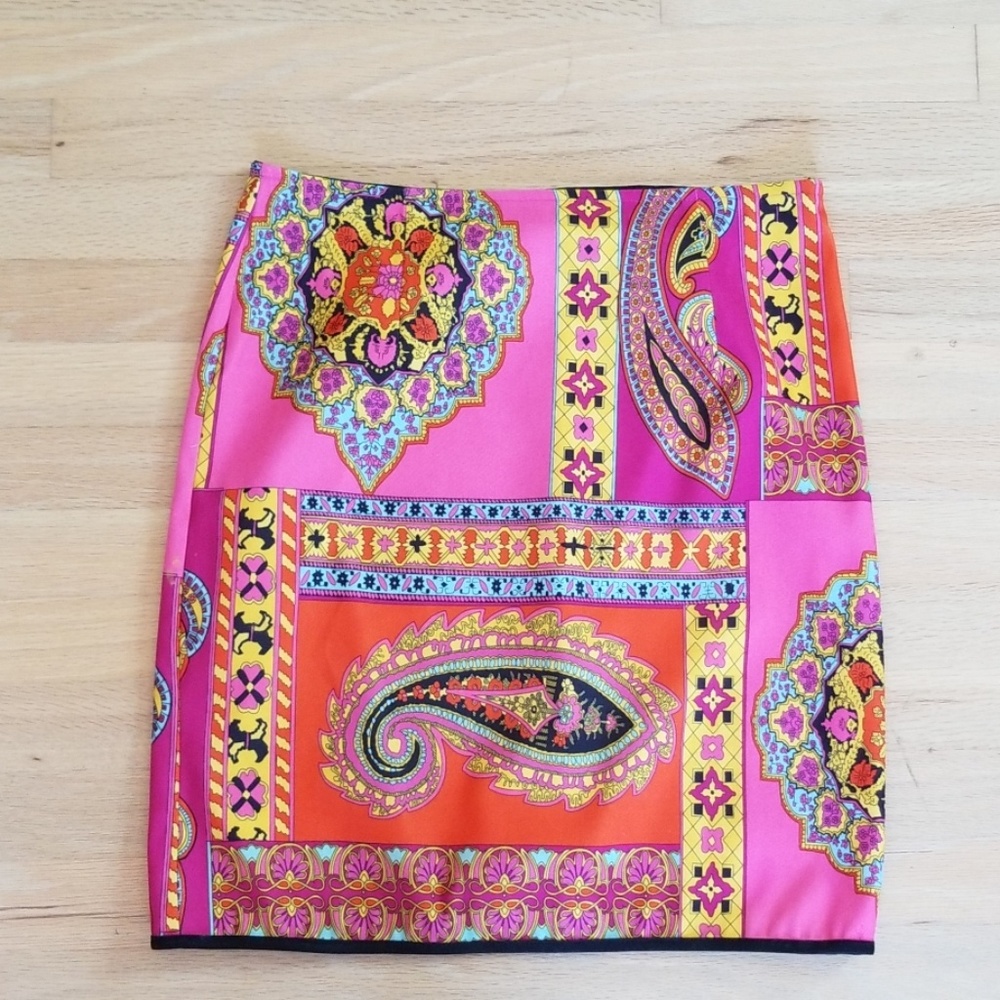Yinda Segal Multi-Color Mini Skirt